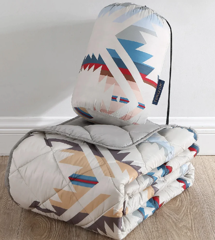 Outlet Pendleton packable throw